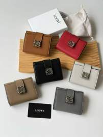 Picture of Loewe Handbags _SKUfw239915817fw